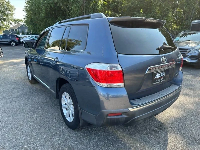2012 Toyota Highlander - Image 5 of 12