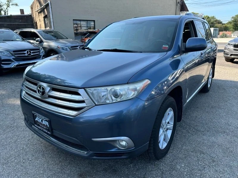 2012 Toyota Highlander - Image 3 of 12