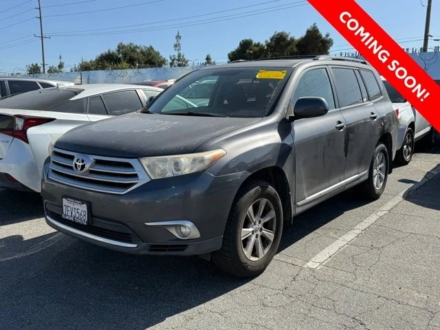 2012 Toyota Highlander - Image 3 of 9