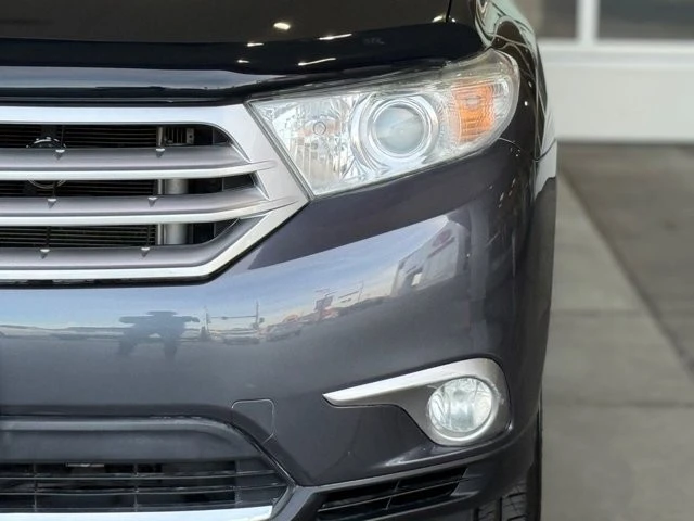 2012 Toyota Highlander - Image 5 of 12