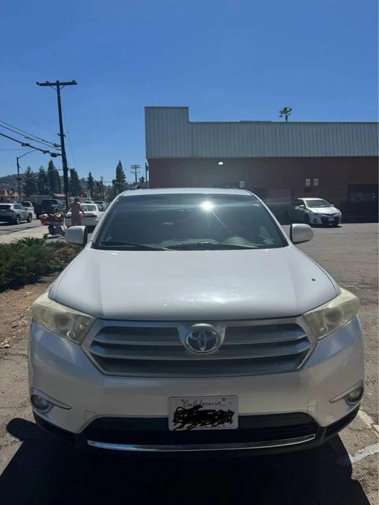 2012 Toyota Highlander - Image 11 of 11