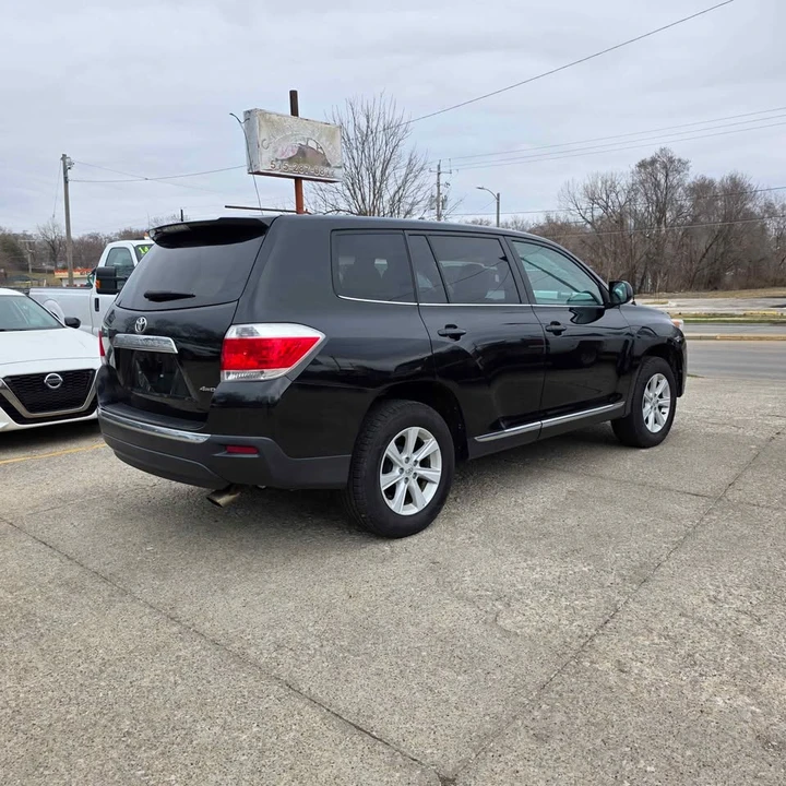 2012 Toyota Highlander - Image 6 of 11