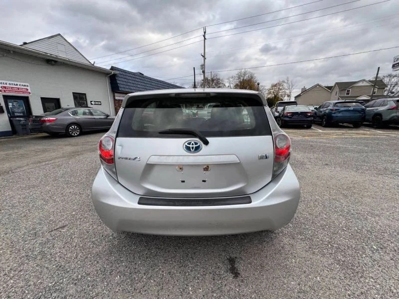 2012 Toyota Prius 3rd Gen - Image 12 of 12