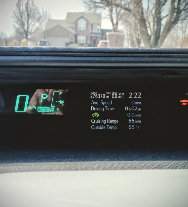2012 Toyota Prius 3rd Gen - Image 14 of 16