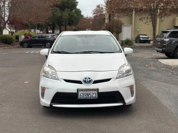 2012 Toyota Prius 3rd Gen - Image 4 of 21