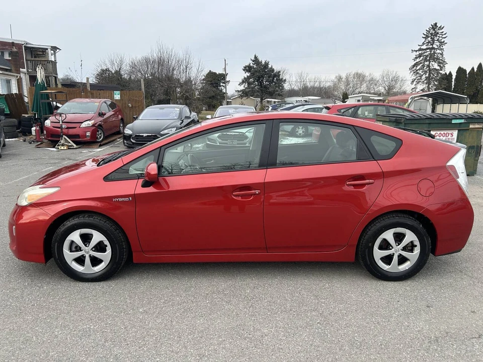 2012 Toyota Prius 3rd Gen - Image 8 of 21