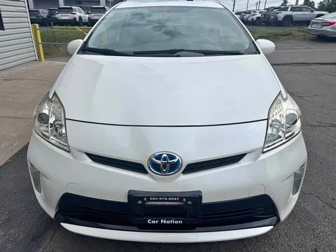 2012 Toyota Prius III Hatchback 4D