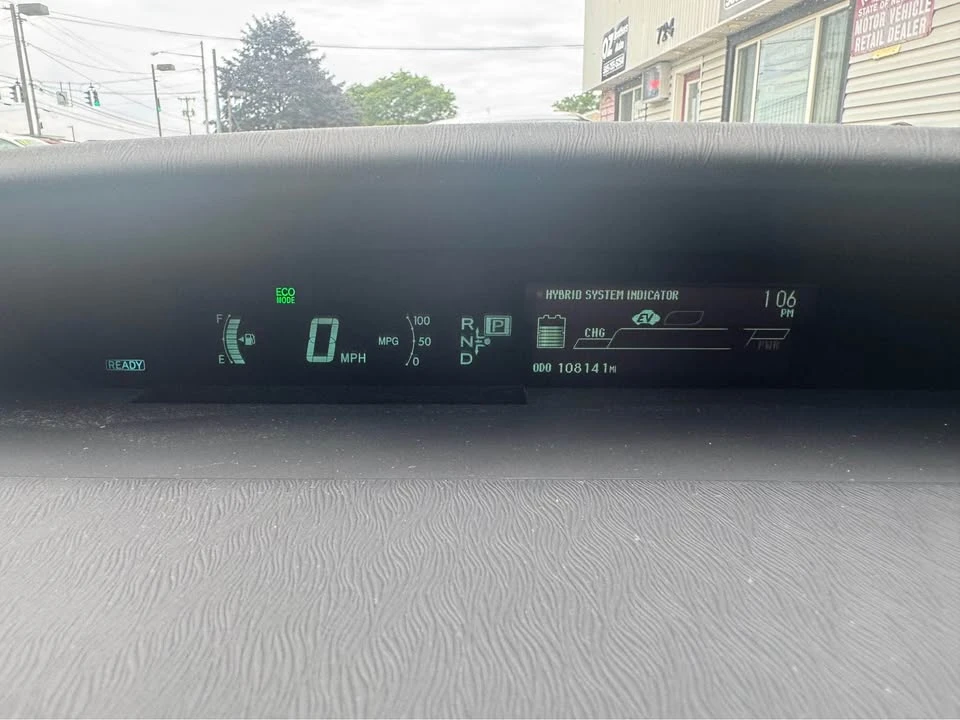 2012 Toyota Prius 3rd Gen - Image 9 of 20
