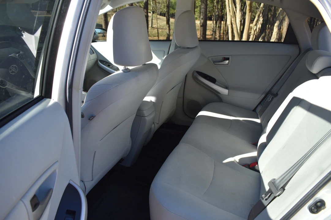 2012 Toyota Prius 3rd Gen - Image 14 of 20
