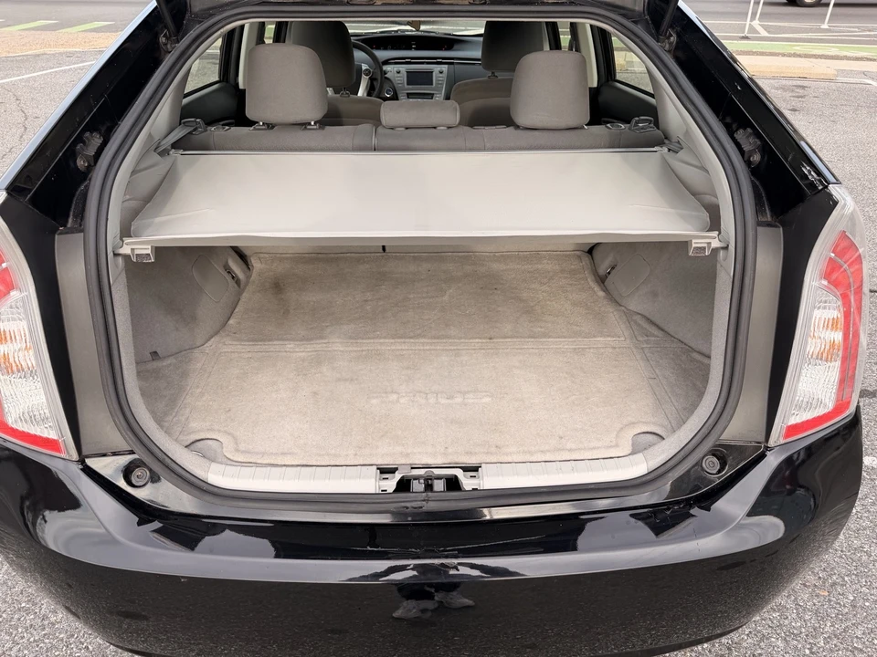 2012 Toyota Prius 3rd Gen - Image 12 of 19