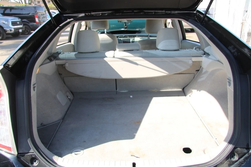 2012 Toyota Prius 3rd Gen - Image 19 of 21