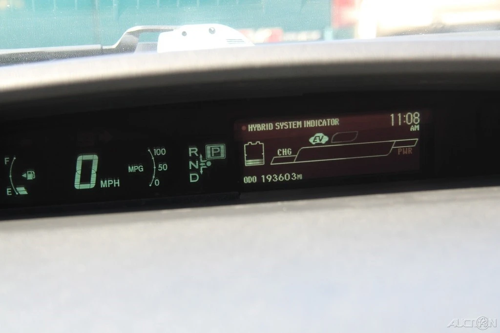 2012 Toyota Prius 3rd Gen - Image 13 of 21