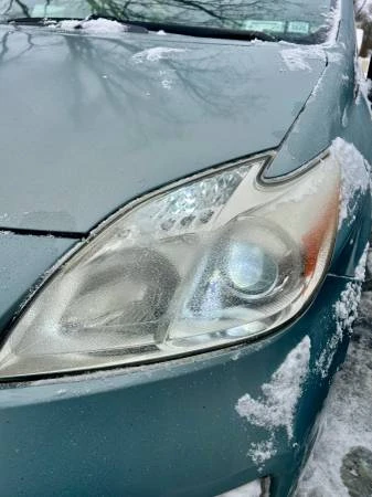 2012 Toyota Prius 3rd Gen - Image 15 of 21