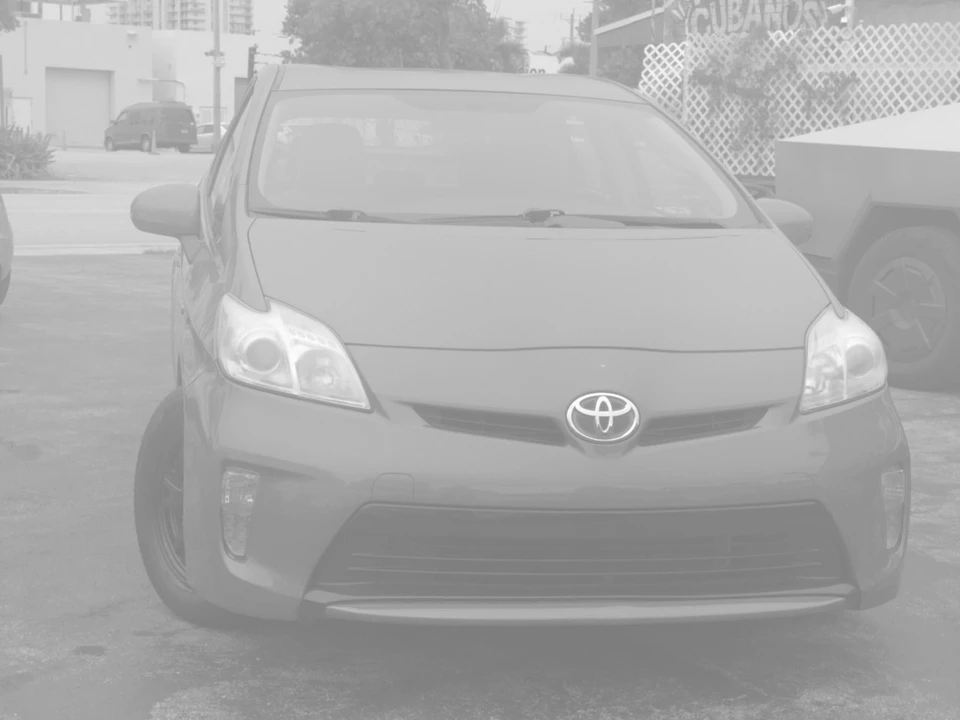 2012 Toyota Prius 3rd Gen - Image 6 of 21