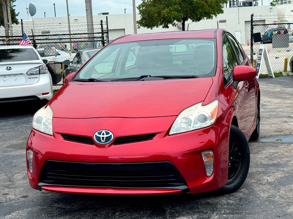 2012 Toyota Prius 3rd Gen - Image 17 of 21