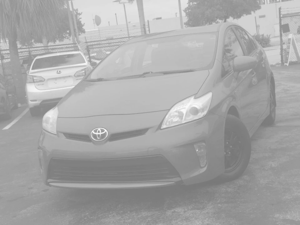 2012 Toyota Prius 3rd Gen - Image 14 of 21