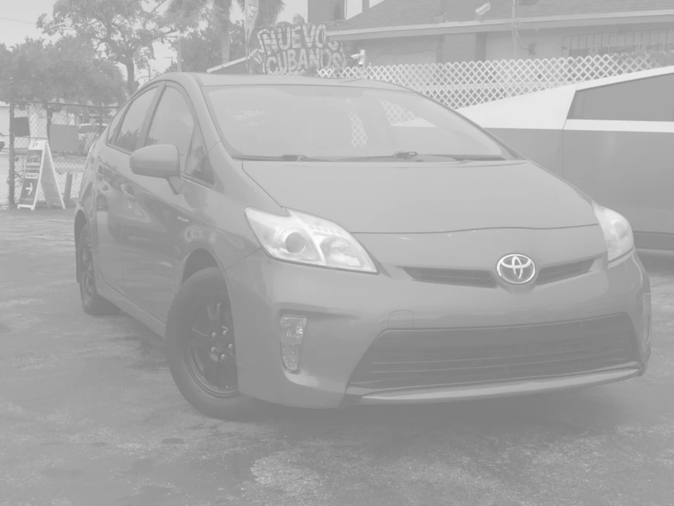 2012 Toyota Prius 3rd Gen - Image 5 of 21