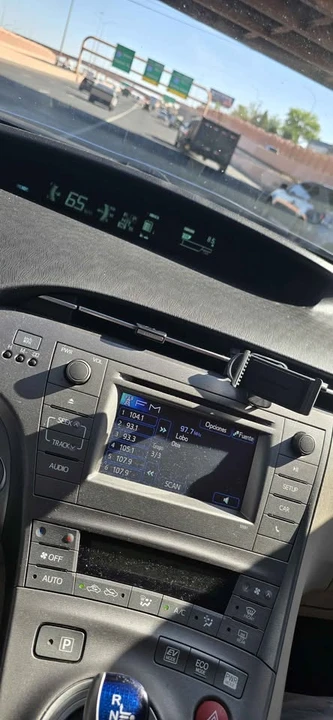 2012 Toyota Prius 3rd Gen - Image 7 of 7