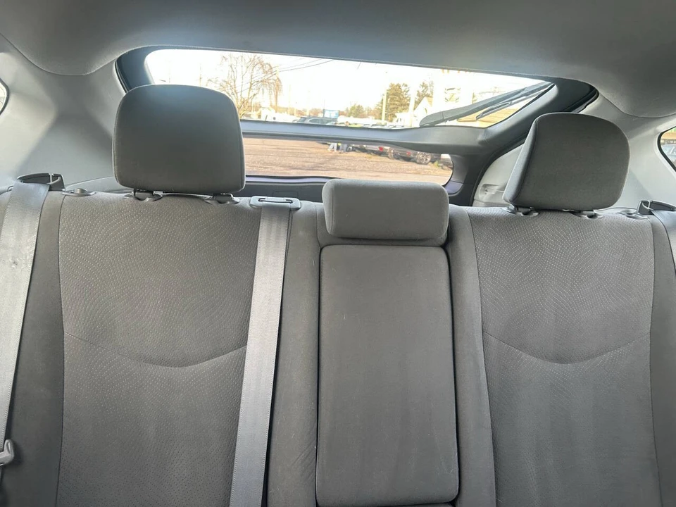 2012 Toyota Prius 3rd Gen - Image 18 of 21