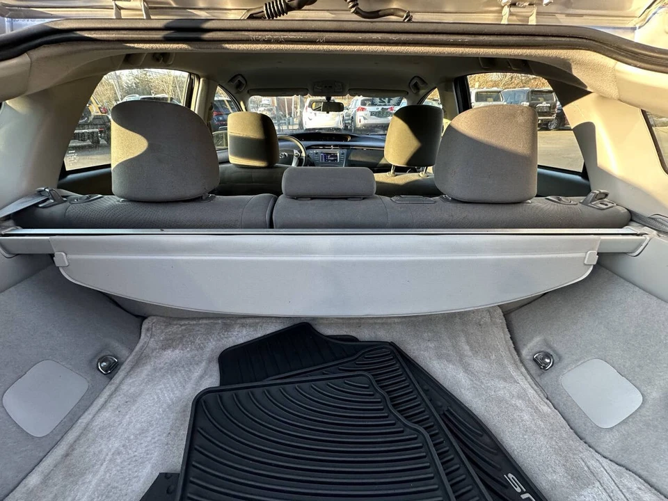 2012 Toyota Prius 3rd Gen - Image 17 of 21