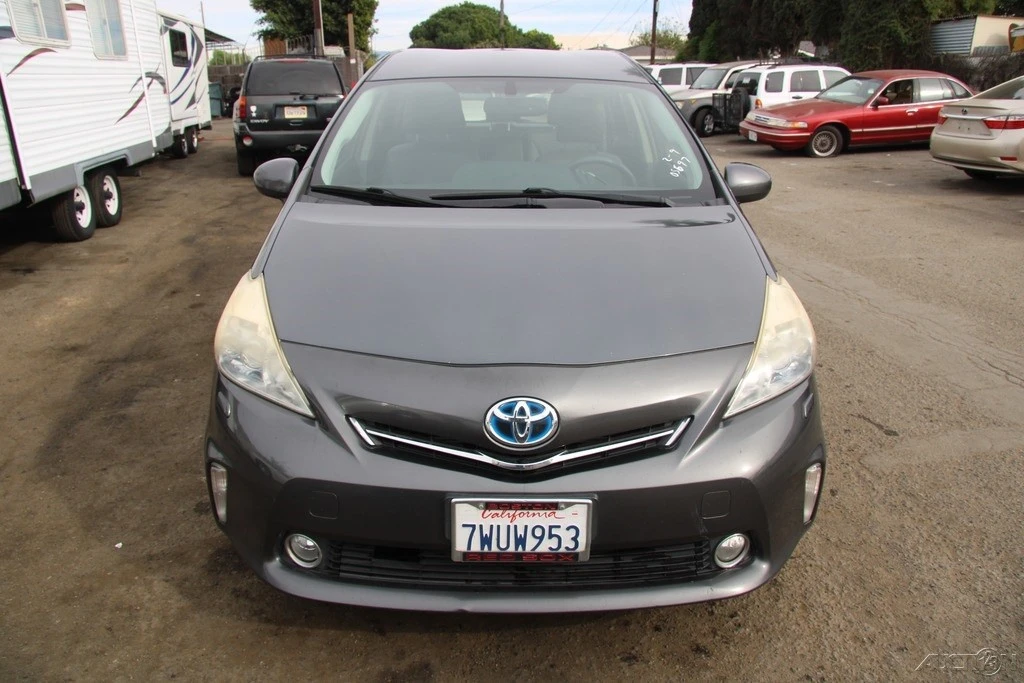 2012 Toyota Prius 3rd Gen - Image 9 of 21