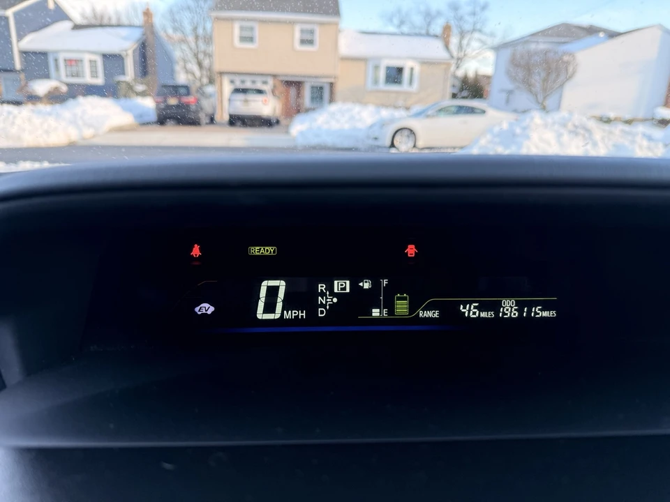 2012 Toyota Prius 3rd Gen - Image 10 of 10