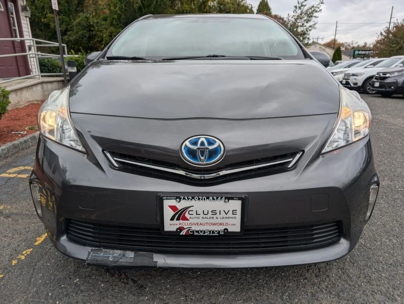 2012 Toyota Prius 3rd Gen - Image 5 of 12