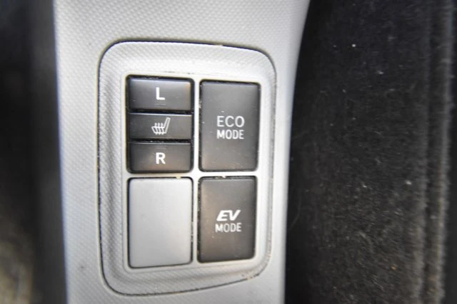 2012 Toyota Prius - Image 11 of 11