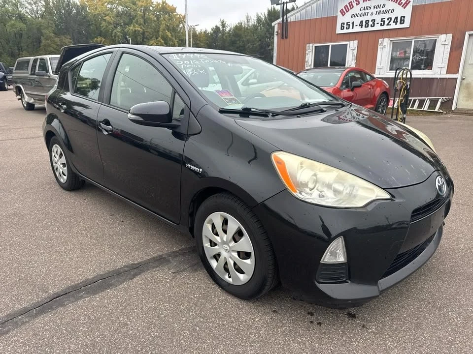 2012 Toyota Prius - Image 3 of 11