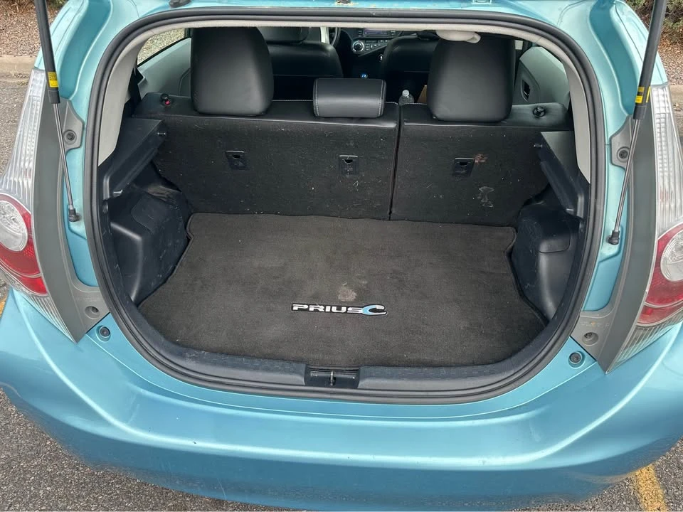 2012 Toyota Prius - Image 5 of 10