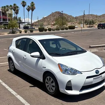 2012 Toyota Prius c L Hatchback 4D