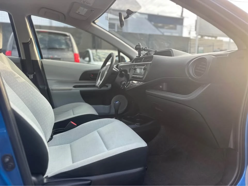 2012 Toyota Prius - Image 20 of 20