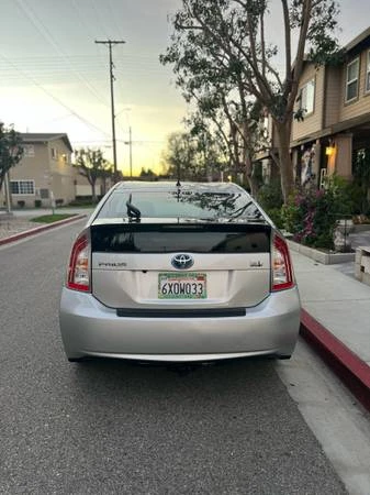 2012 Toyota Prius 3rd Gen - Image 6 of 21