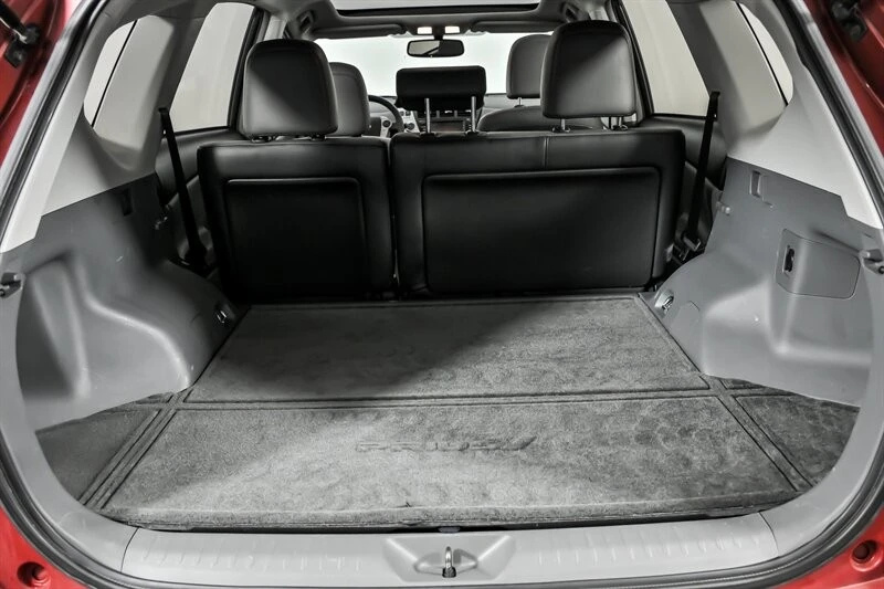 2012 Toyota Prius 3rd Gen - Image 13 of 21