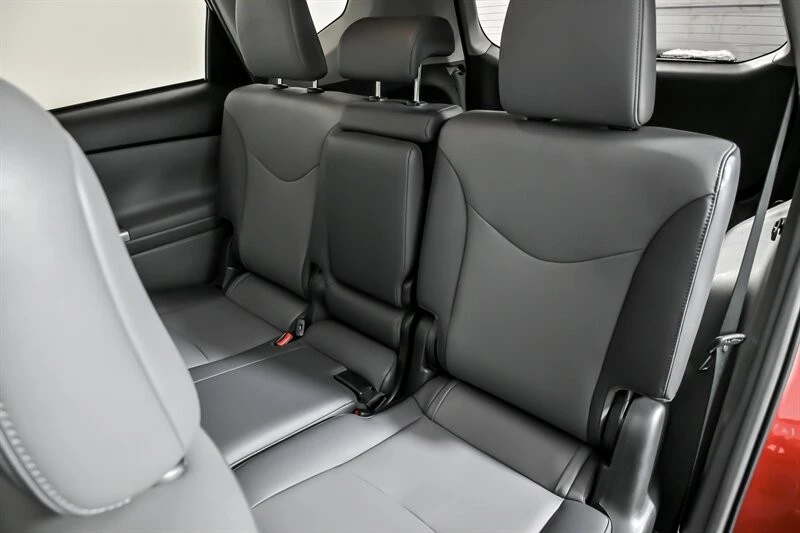 2012 Toyota Prius 3rd Gen - Image 20 of 21
