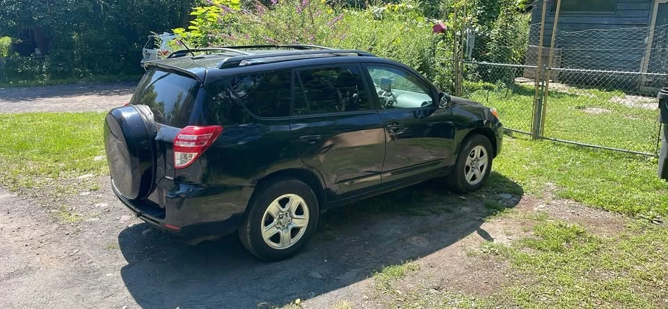2012 Toyota RAV4 3rd Gen - Image 2 of 5
