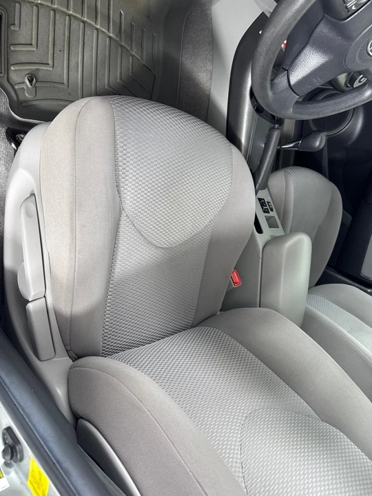 2012 Toyota RAV4 3rd Gen - Image 11 of 12
