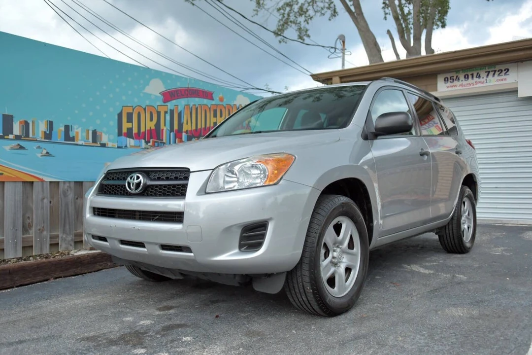 2012 Toyota RAV4 3rd Gen - Image 4 of 12