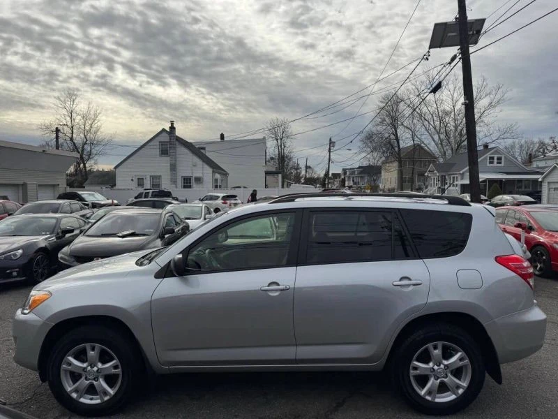 2012 Toyota RAV4 3rd Gen - Image 4 of 12