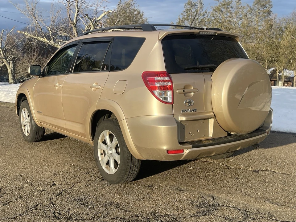 2012 Toyota RAV4 3rd Gen - Image 6 of 18