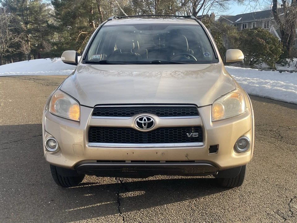 2012 Toyota RAV4 3rd Gen - Image 4 of 18