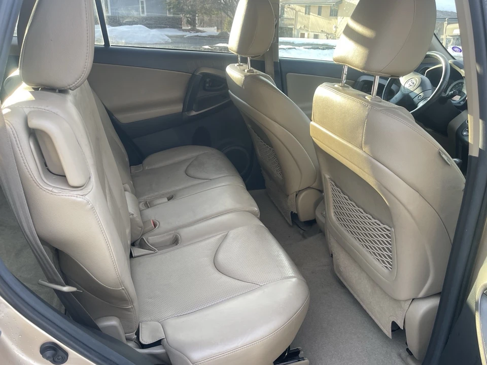2012 Toyota RAV4 3rd Gen - Image 16 of 18