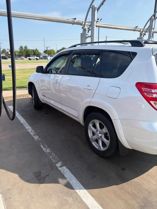 2012 Toyota RAV4 3rd Gen - Image 3 of 8