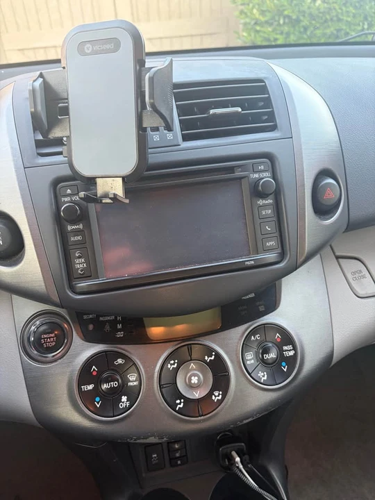 2012 Toyota RAV4 3rd Gen - Image 8 of 8