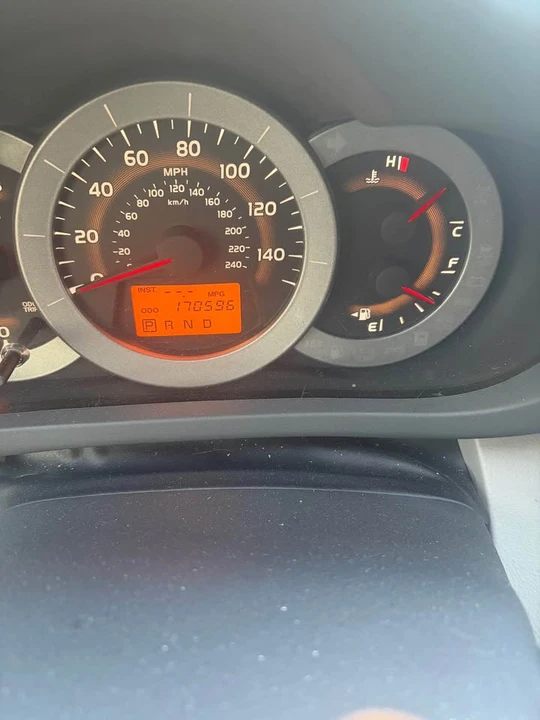 2012 Toyota RAV4 3rd Gen - Image 7 of 8