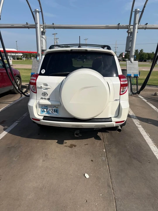 2012 Toyota RAV4 3rd Gen - Image 4 of 8