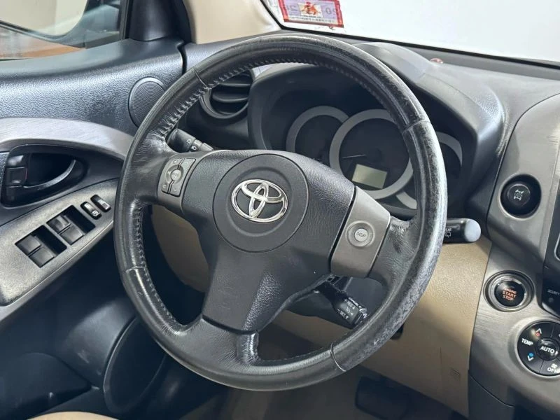 2012 Toyota RAV4 3rd Gen - Image 11 of 12