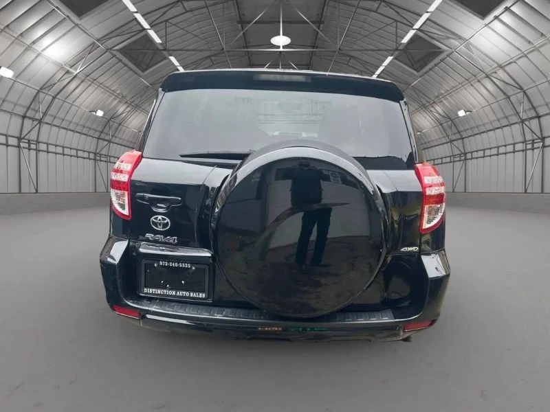 2012 Toyota RAV4 3rd Gen - Image 5 of 12