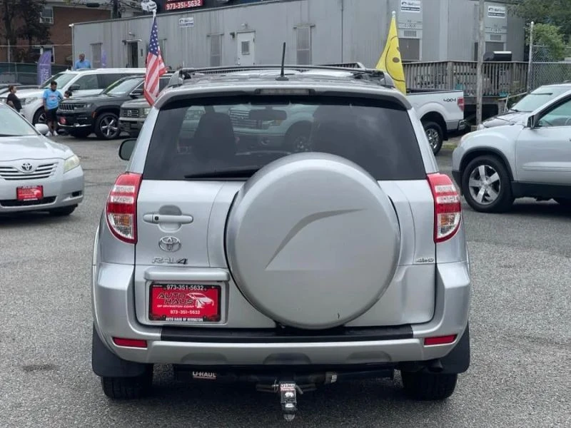 2012 Toyota RAV4 3rd Gen - Image 5 of 12