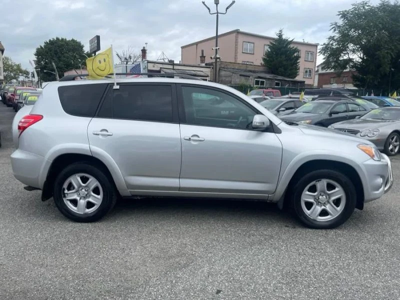 2012 Toyota RAV4 3rd Gen - Image 7 of 12